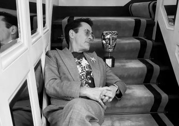 Is Roma Downey related to Robert Downey Jr.?